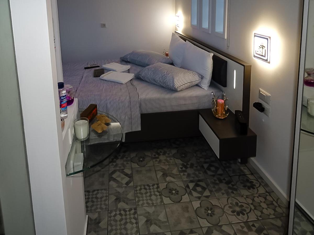 B 2 Luxury Suite Acropolis View Athens Privat Jacuzzi المظهر الخارجي الصورة